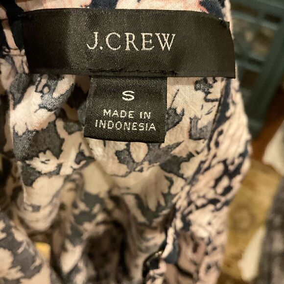 J.Crew tank 💕   - Picture 3 of 5